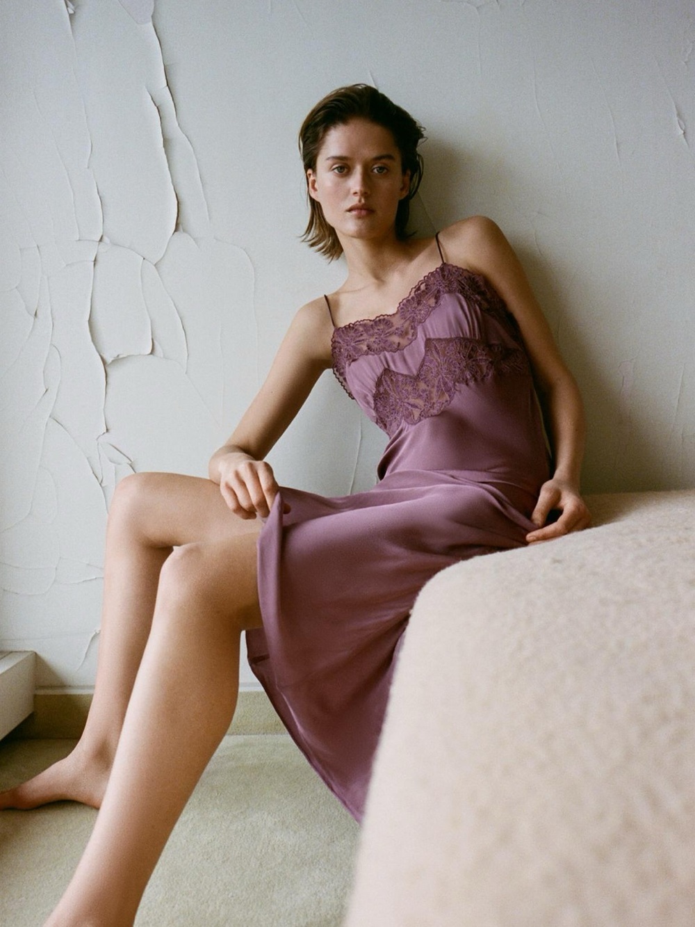 SATIN EFFECT EMBROIDERED LACE DRESS 5358/100/610